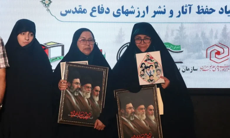همایش نقش بانوان در مقاومت و بعثت با حضور و سخنرانی خانم دکتر شادمانی (دختر