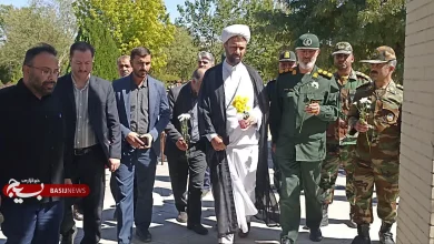 غبارروبی و عطرافشانی مزار شهدای گمنام بهار+تصاویر