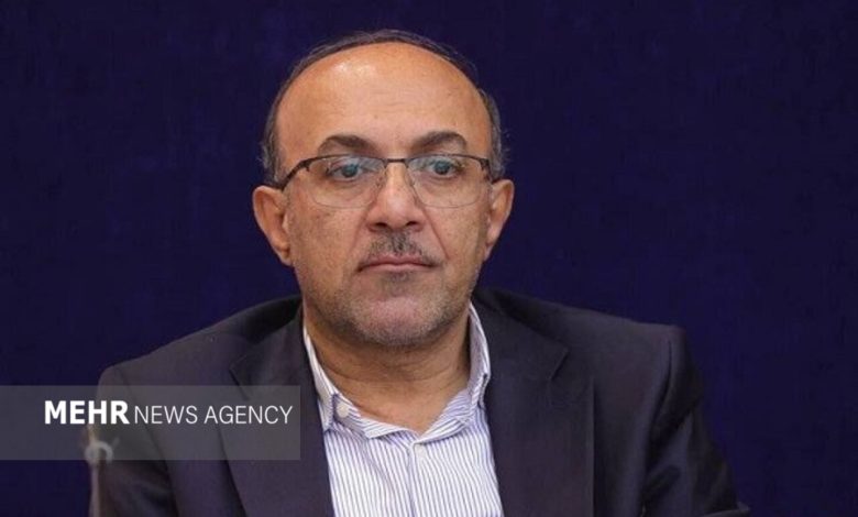 مرزهای کشور باز است؛ افزایش سقف پذیرش کامیونهای صادراتی مرزهای کشور باز است؛ افزایش سقف پذیرش کامیونهای صادراتی