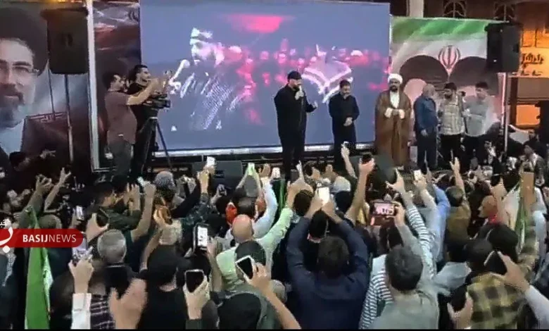 برگزاری اجتماع بزرگ هفته دفاع مقدس با حضور مداحان کشوری در ماهشهر برگزاری اجتماع بزرگ هفته دفاع مقدس با حضور مداحان کشوری در ماهشهر