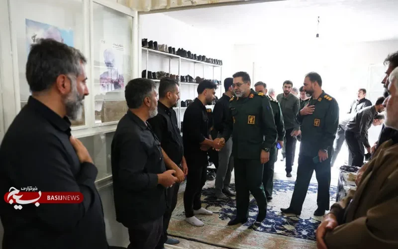 حضور فرمانده سپاه استان همدان در مراسم ختم حاج نظام‌علی قراگوزلو