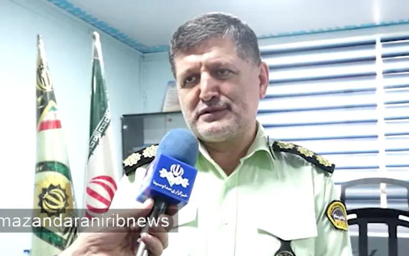 دستگیری ۳ جاعل عنوان پلیس و مأمور امنیتی به اتهام اخاذی در ساری دستگیری ۳ جاعل عنوان پلیس و مأمور امنیتی به اتهام اخاذی در ساری