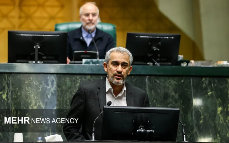 مدنی زاده: آمار و ارقام تورم و گرانی را بهصورت روزانه رصد میکنیم مدنی زاده: آمار و ارقام تورم و گرانی را بهصورت روزانه رصد میکنیم