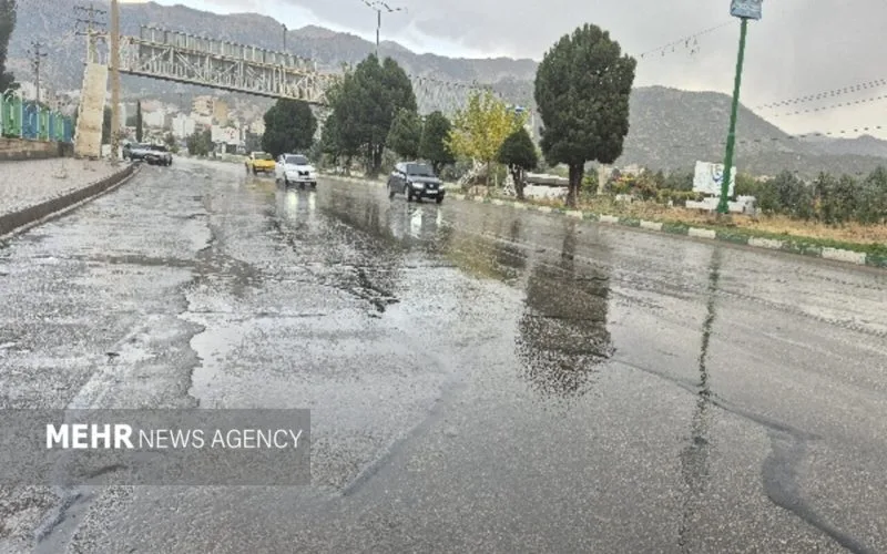 هشدار نارنجی هواشناسی: خطر سیلاب و طغیان رودخانهها در ۴ استان هشدار نارنجی هواشناسی: خطر سیلاب و طغیان رودخانهها در ۴ استان