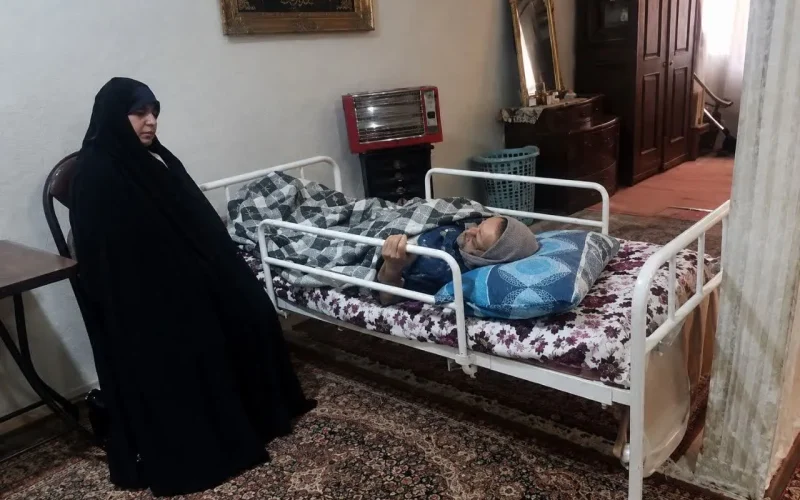 دیدار بسیجیان ناحیه مقاومت بسیج امام هادی (ع)، با خانواده‌های معزز شهدا در شهرک خرمدشت و پیشاهنگی کمالشهر کرج